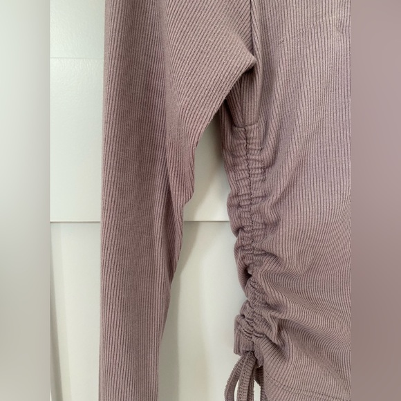 Dynamite ruched long sleeve - Picture 2 of 5